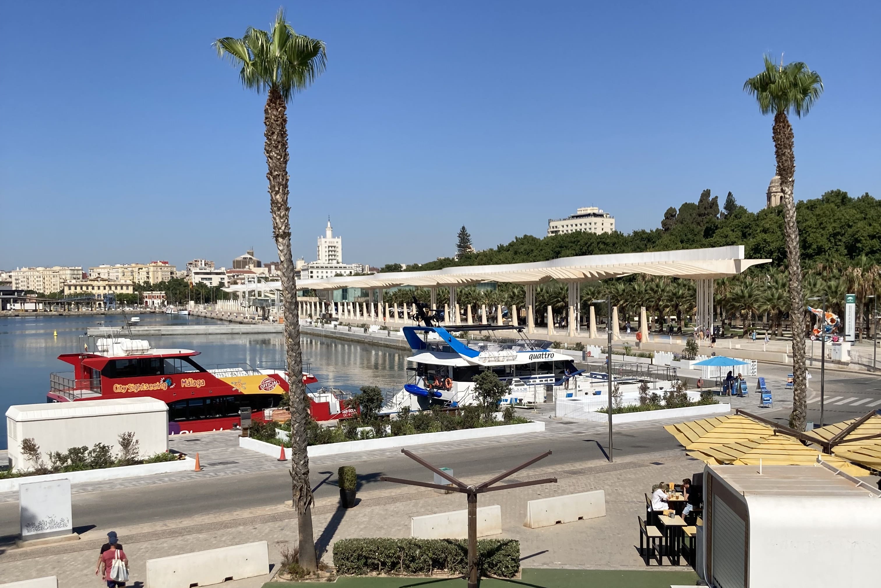 Costa Del Sol Avisen - Boklesing, signering i Malaga Muelle Uno